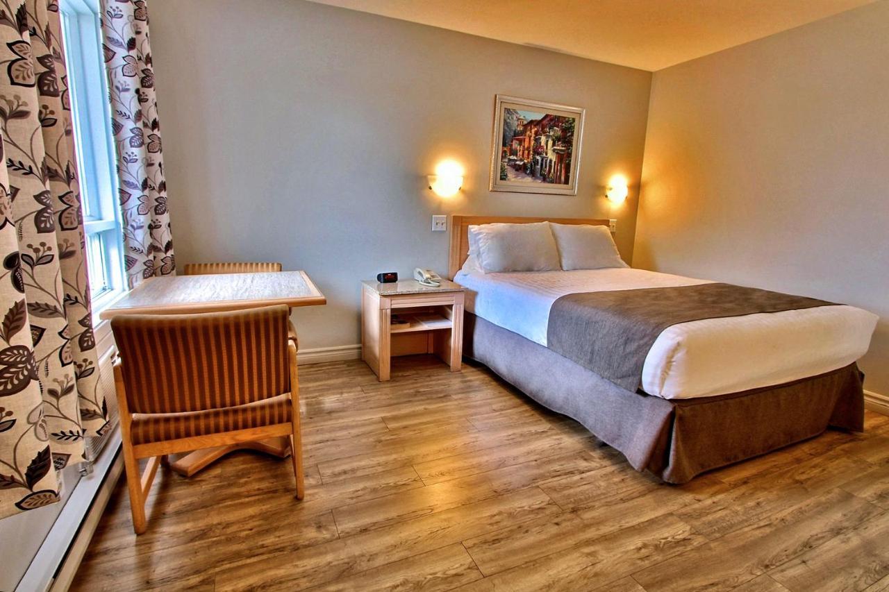 Hotel-Motel La Difference Sainte-Marie Exterior photo