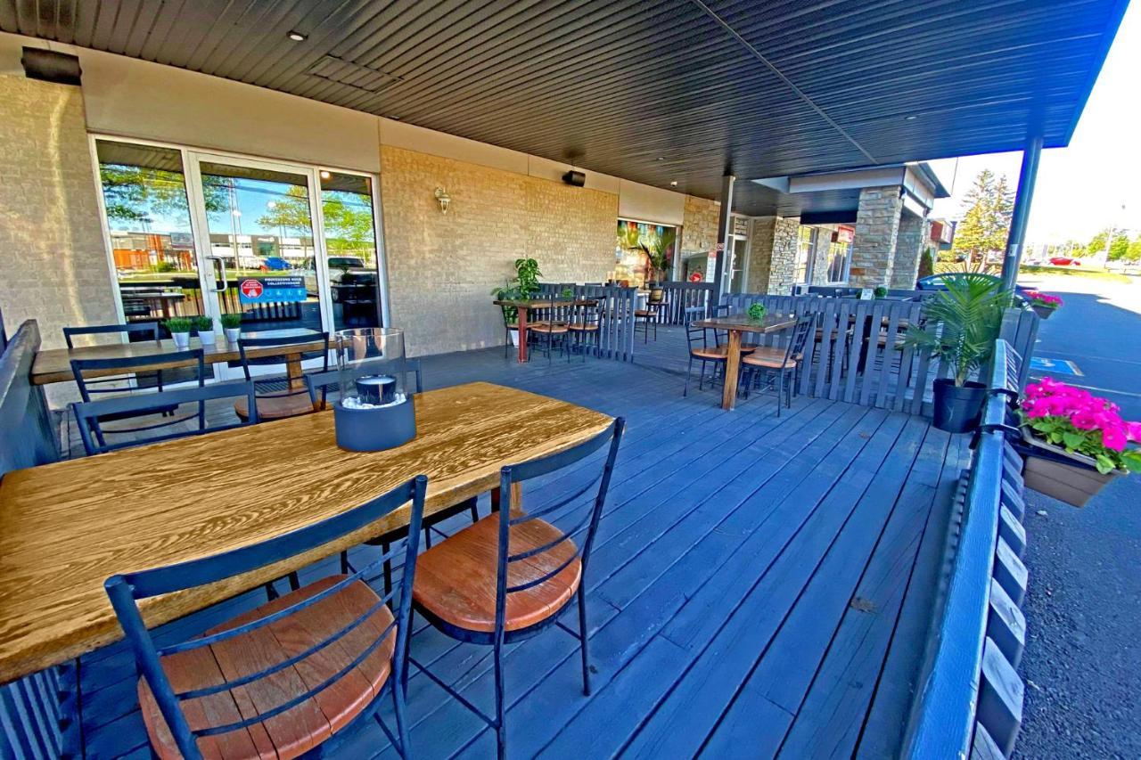 Hotel-Motel La Difference Sainte-Marie Exterior photo