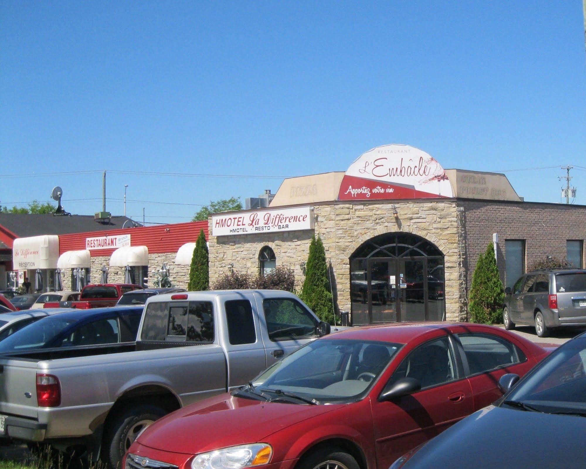 Hotel-Motel La Difference Sainte-Marie Exterior photo